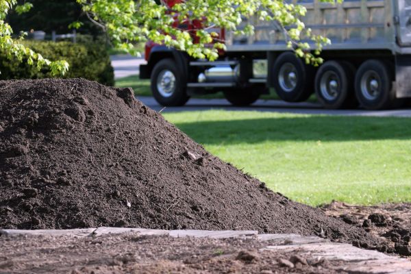 Yard Dirt Delivery in Traverse City