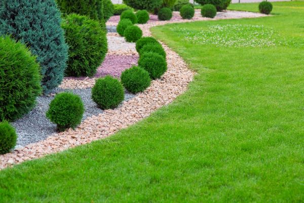 Edging Stones Installation in Traverse City